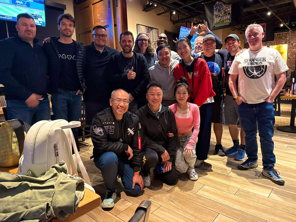 Hanging out with the <a href="/theXtakeover/">X Takeover</a> crew <a href="/blueskykites/">Gary Mark⚡️Blue Sky Kites  𝕏 🈴</a> <a href="/R6Alex/">Xander Sky</a> <a href="/SjvTesla/">Tesla Owners Of San Joaquin Valley</a> <a href="/kgee/">Kelvin Gee</a> <a href="/enhauto/">Enhance - S3XY Buttons</a> <a href="/Teslalightshows/">Simon Pollock (née Tesla Light Shows)</a> <a href="/LandonoftheWest/">Landon of the West (unSupervised)</a> <a href="/Scobleizer/">Robert Scoble</a>