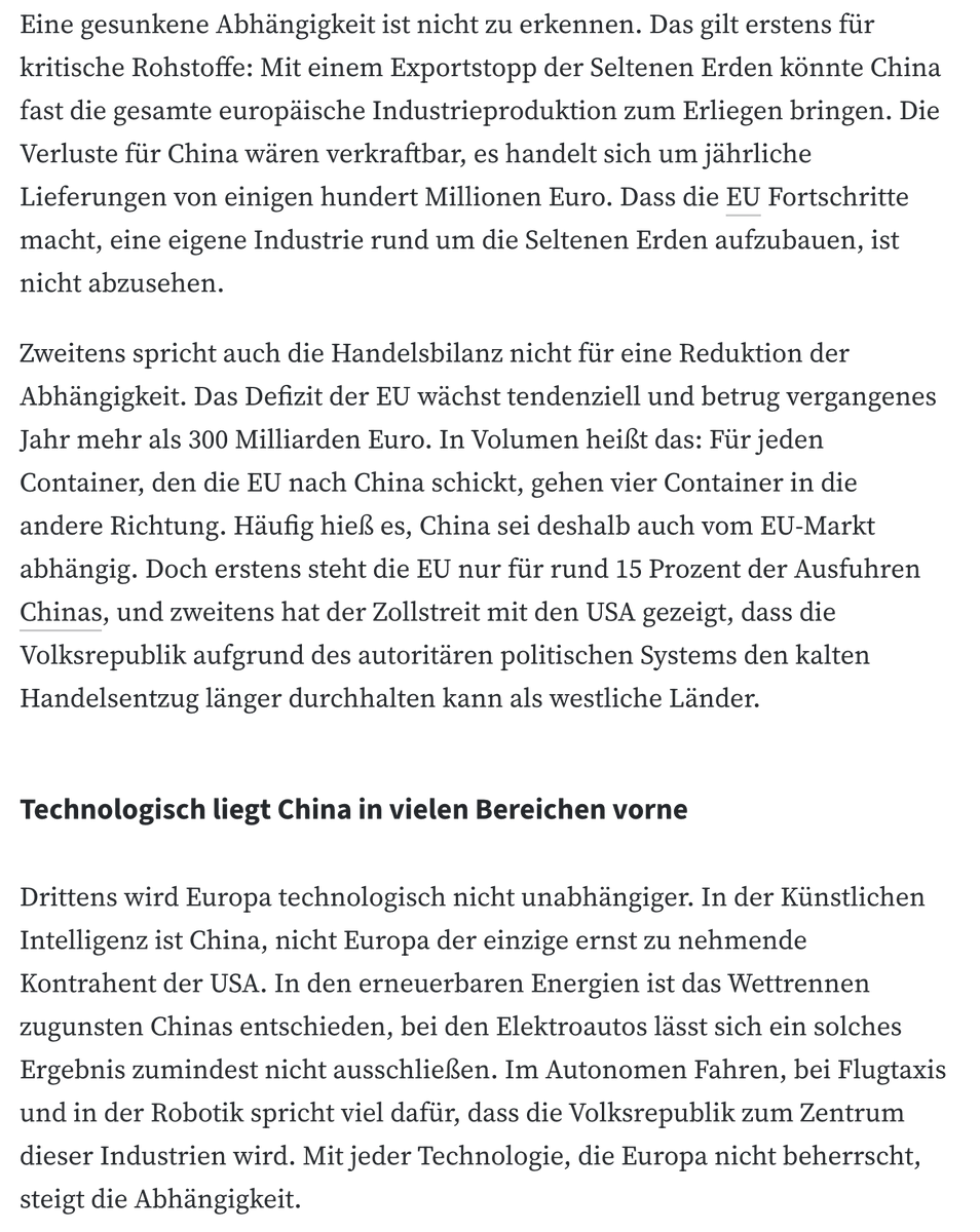 Die von Ursula von der Leyen ausgegebene Strategie des De-Risking sei gescheitert, schreibt der Peking-Korrespondent der FAZ. faz.net/aktuell/wirtsc…