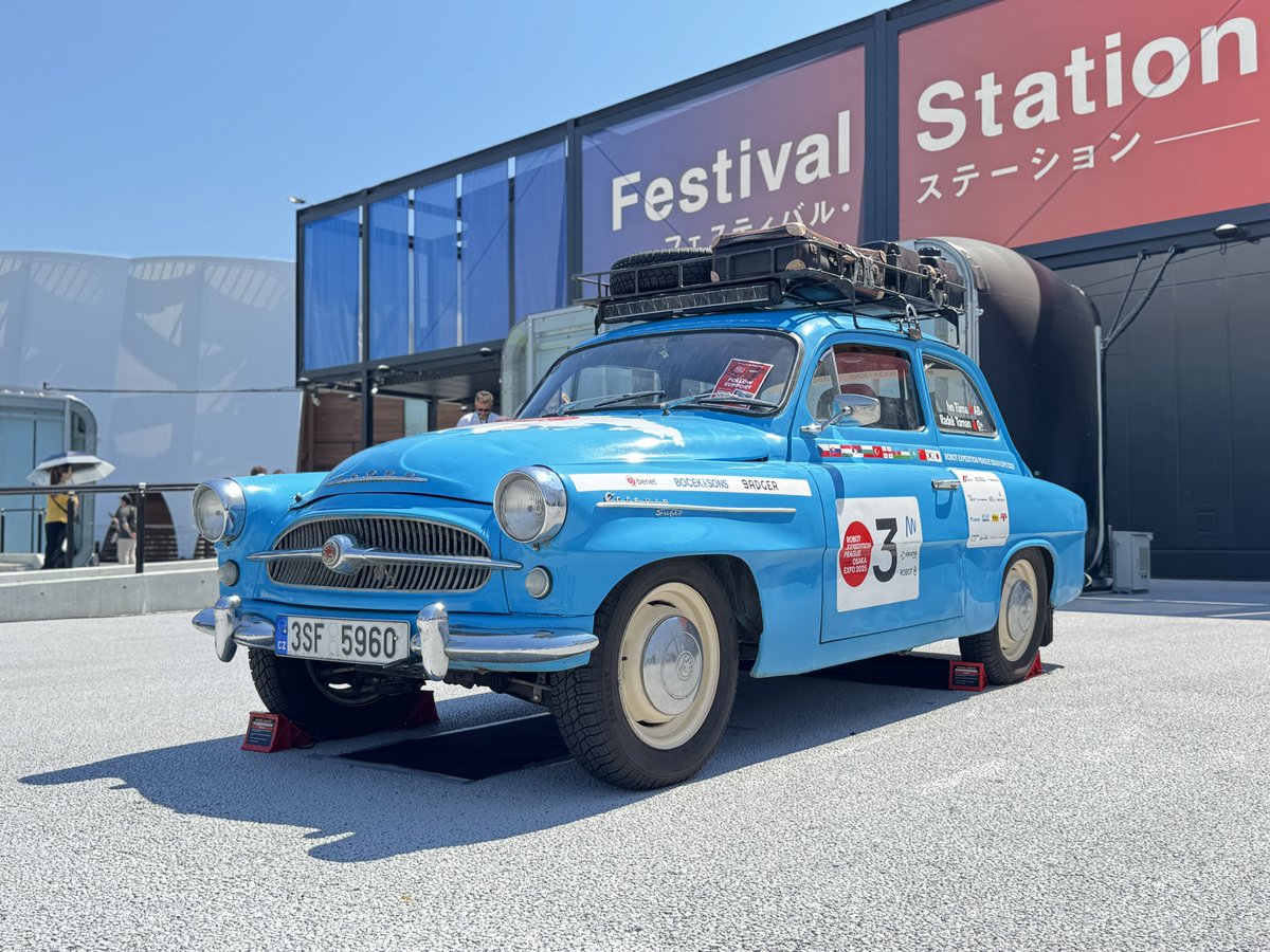 pn_JoeP2's tweet image. 2万キロ走ってきた車達見れた