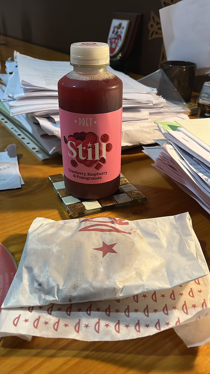 MangionLegal's tweet photo. A day at the office so stocking up with some goodies from @Pret https://t.co/CpPl0TRT32