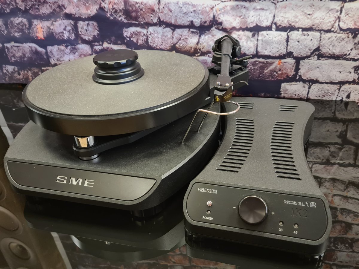 Bring your records back to life! Got a stack of well-loved vinyls that have seen better days? With the right care and cleaning, you can reduce surface noise, remove dust, and bring your records back to life. 

Learn more: ow.ly/Nonx50Wt6go

#HomeMedia #Turntable