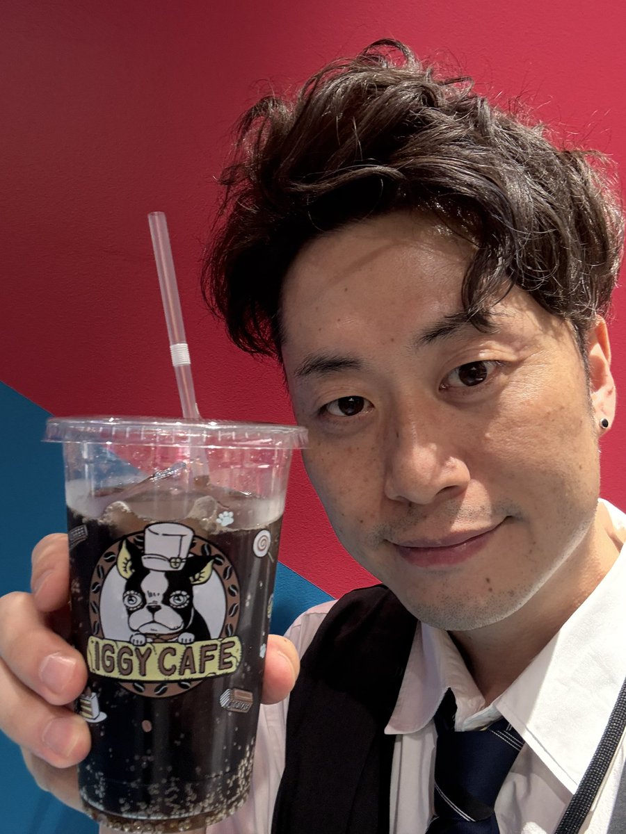 「ジョジョの奇妙な冒険」の世界初体験型公式ショップ「THE★JOJO WORLD」が本日より渋谷にオープン!!

オープンおめでとう御座います！🎉㊗️

いつかいつか、ここで歌いたいなー！！🎙️

JOJO好きには堪らないお店です！

#THEJOJOWORLD