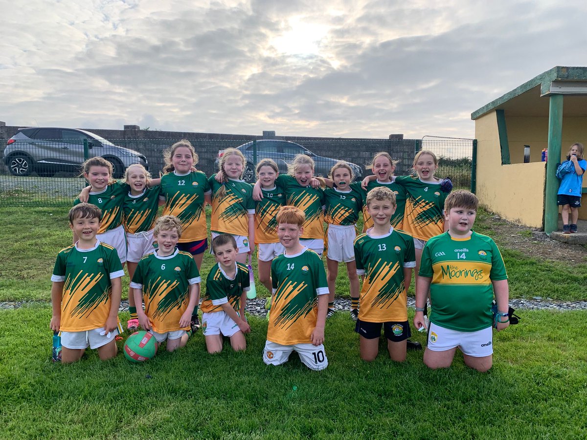 SkelligRangers's tweet image. U10 home blitz yesterday evening with Dromid,Waterville,Foilmore & St.Michael’s. Well done & thanks to coaches,refs &supporters.
Get all the latest news on the Skellig Rangers GAA app member.clubspot.app/club/skellig-r…