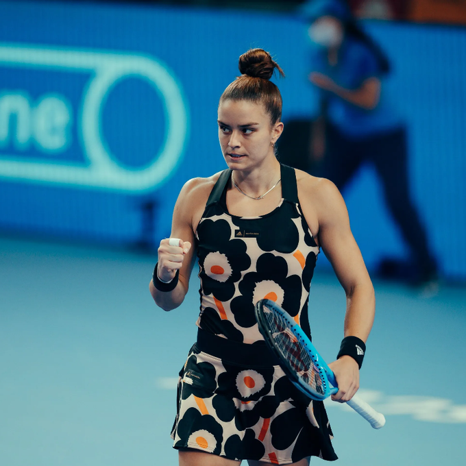 OssamaSelim's tweet photo. Maria Sakkari stuns No. 2 Emma Navarro 7‑5, 7‑6(1) at the Washington Open. She’s into the quarters and set to climb ~18 ranking spots! #WTA #DCCitiOpen https://t.co/sAFAXuMFYH