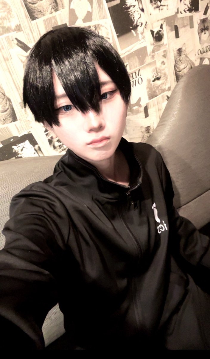 0nn_rein's tweet image. ととらんちゃとコスカラー
初出し初メイク影.山っす