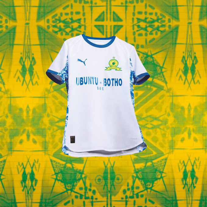 SundownsXtra_'s tweet image. Mamelodi Sundowns officially drop the 2025/26 away kit 💛👆