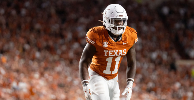 Horns247's tweet image. The Insider: Sizing up what makes Colin Simmons special (VIP)
247sports.com/college/texas/… #HookEm