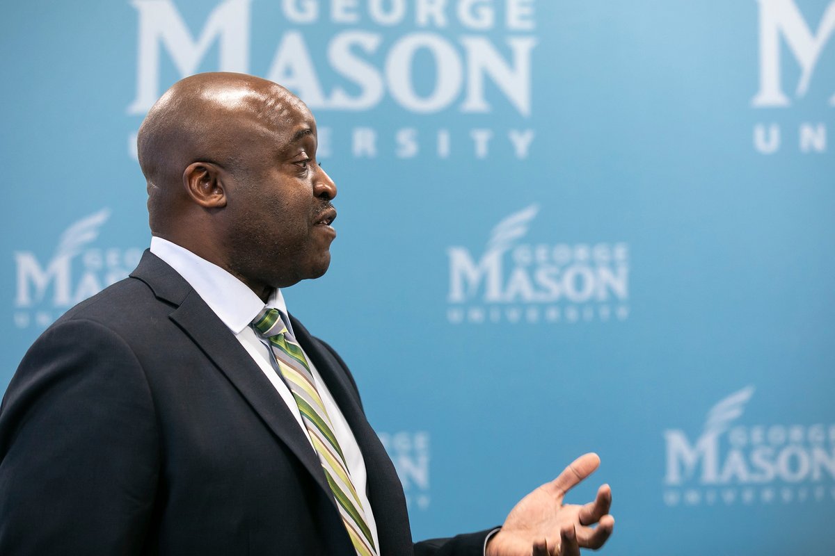 PotomacLocal's tweet image. Prince William Chamber Backs George Mason’s President Amid Federal Scrutiny dlvr.it/TM5LC8