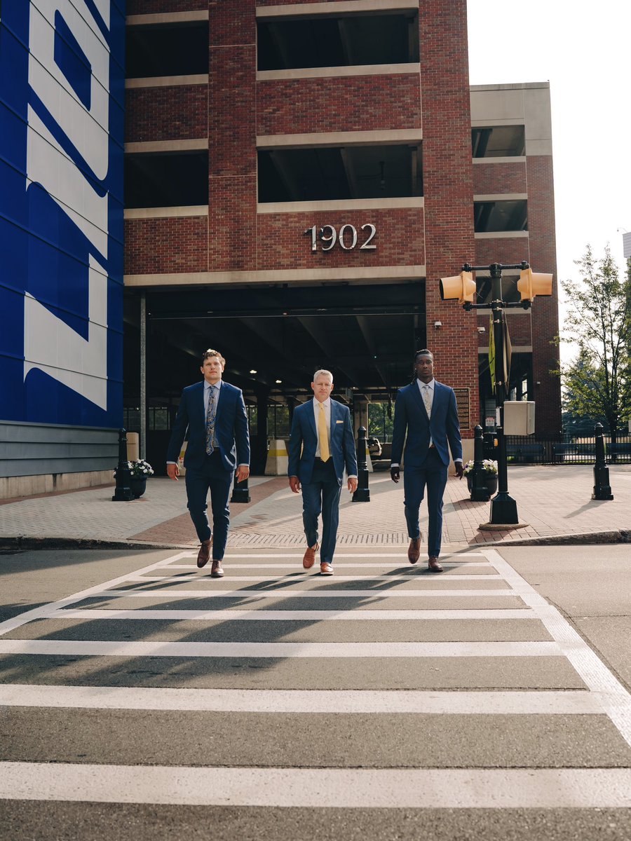 ToledoFB's tweet image. On the scene. 

#TeamToledo | @MACSports