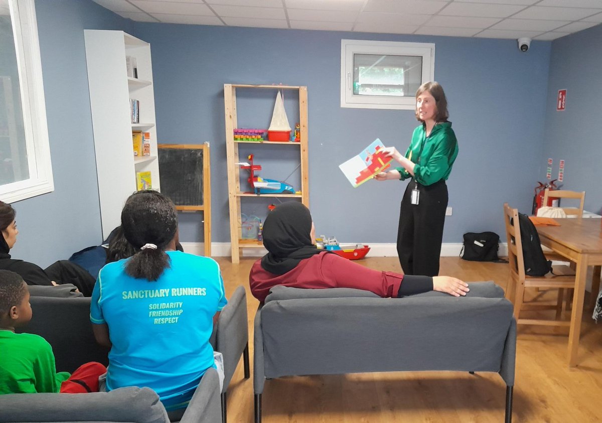 meathcoco's tweet image. Meath County Council's Local Authority Integration Team and Meath Libraries have collaborated in introducing ‘Mini Libraries’ in three family centres in Meath.
The LAIT contributed the bookshelves, and Meath Libraries selected pre-loved books. Two children from each centre…