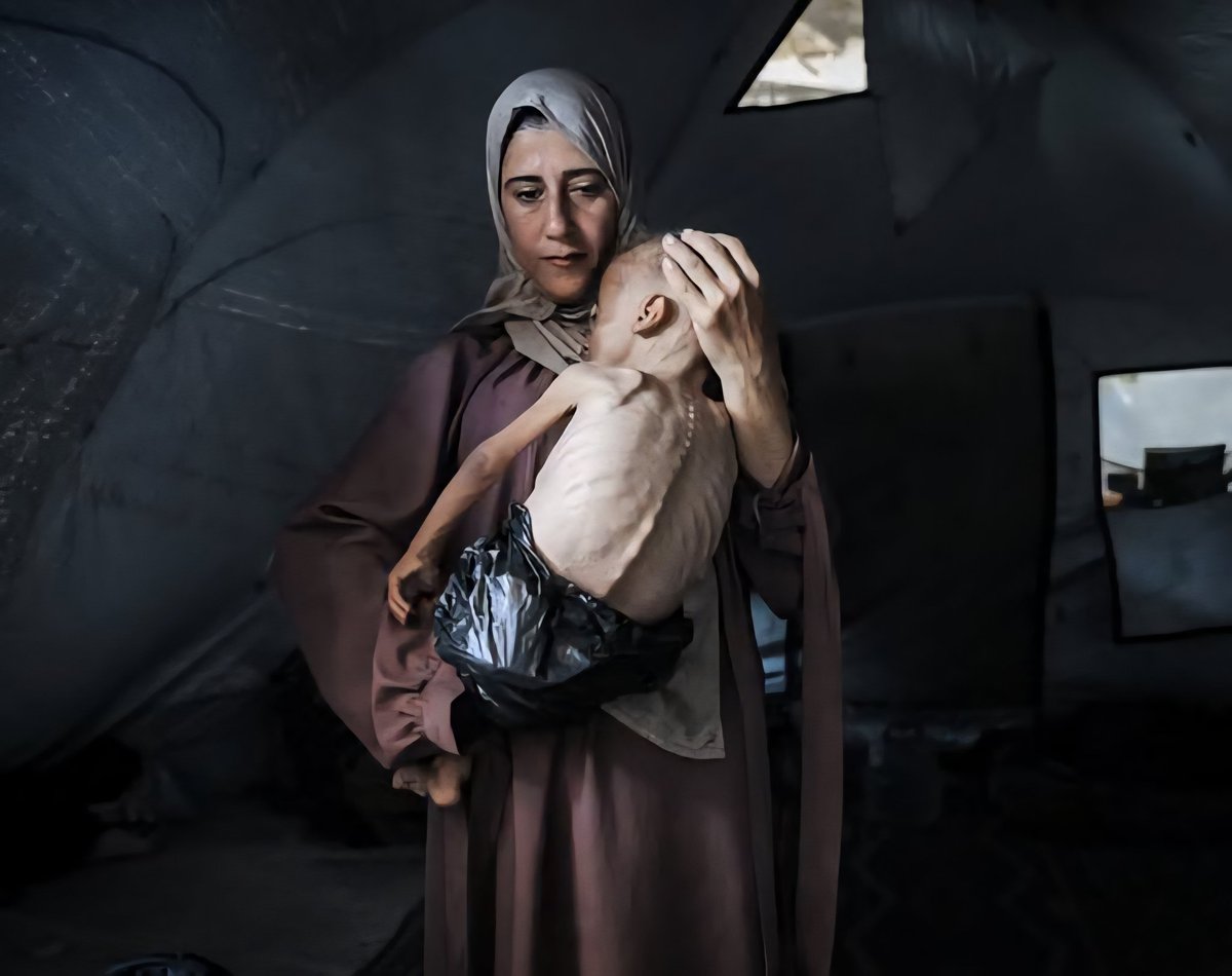 Zarabaq's tweet image. The starvation level reached beyond our limits 💔