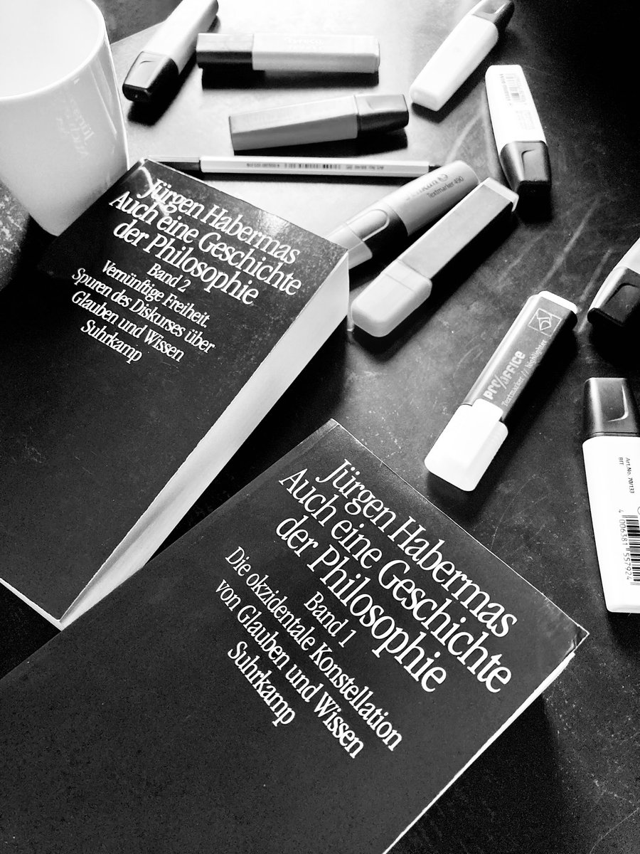 welsch_martin's tweet image. Habermas, Auch eine Geschichte der Philosophie – Auch ein Kampf hier auf meinem Schreibtisch …