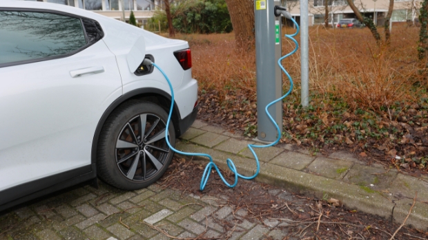 VVD wil een oplossing voor opladen aan huis -  streekbladzoetermeer.nl/l/162571