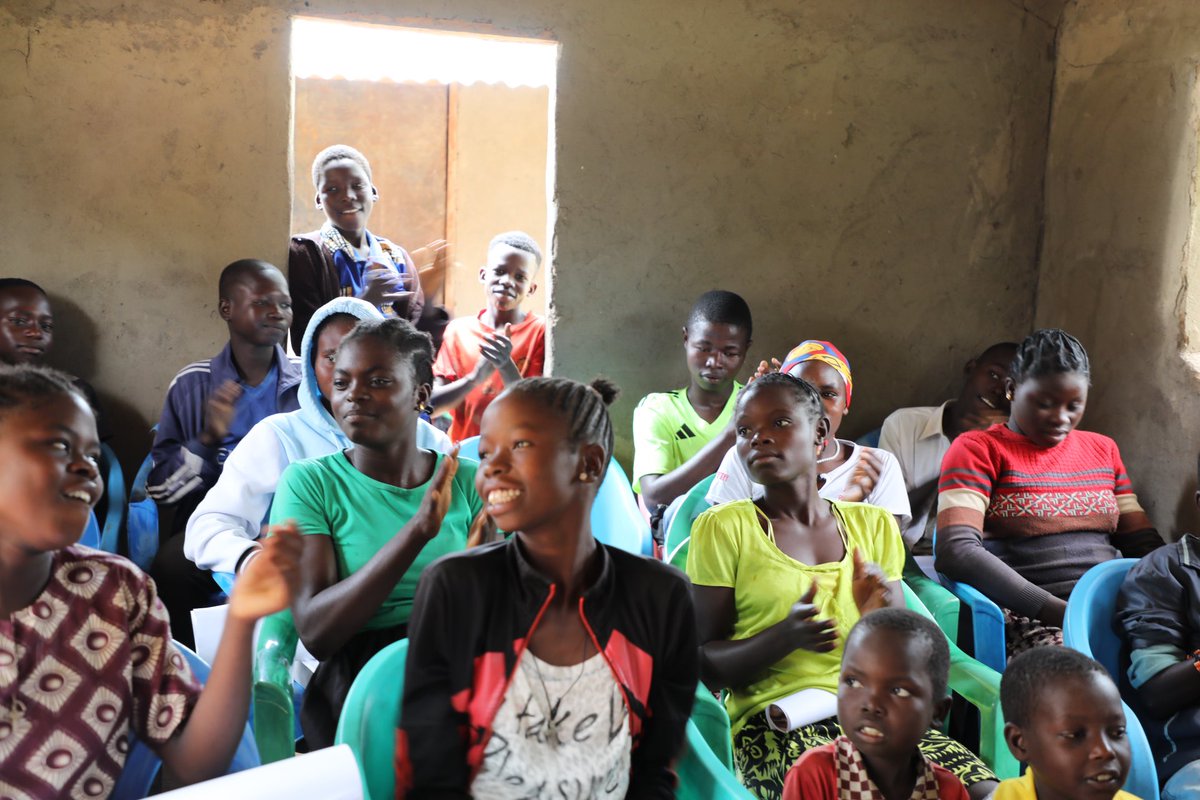 WorldVisionCAR's tweet photo. .@WorldVision fights violence against children in Baoro, #CAR! July 16-17, 2025: Dialogue w/ 30 leaders, 223 reached on child rights, 20 kids #nutritiondialogues. Aligned w/ WVI’s advocacy for kids. Join us! #ChildRights #RCA #WorldVisionCAR #Impact #ASSEZ #Enough https://t.co/134h361EI1