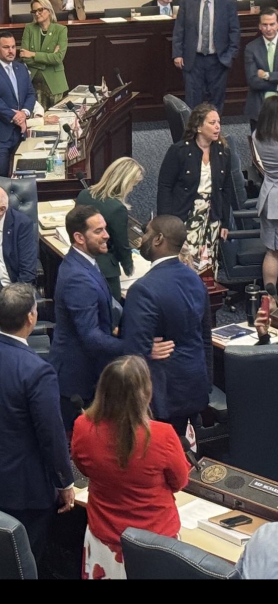 DeSantis Appreciation Society (@kickboxeresq) on Twitter photo Mark My Words
If the empty suit <a href="/ByronDonalds/">Byron Donalds</a> would have been Governor, he would’ve SIGNED the Perez/Gruters Establishment Amnesty Bill, mainly because they called it the “Trump Act.” Mark My Words
If the empty suit <a href="/ByronDonalds/">Byron Donalds</a> would have been Governor, he would’ve SIGNED the Perez/Gruters Establishment Amnesty Bill, mainly because they called it the “Trump Act.”