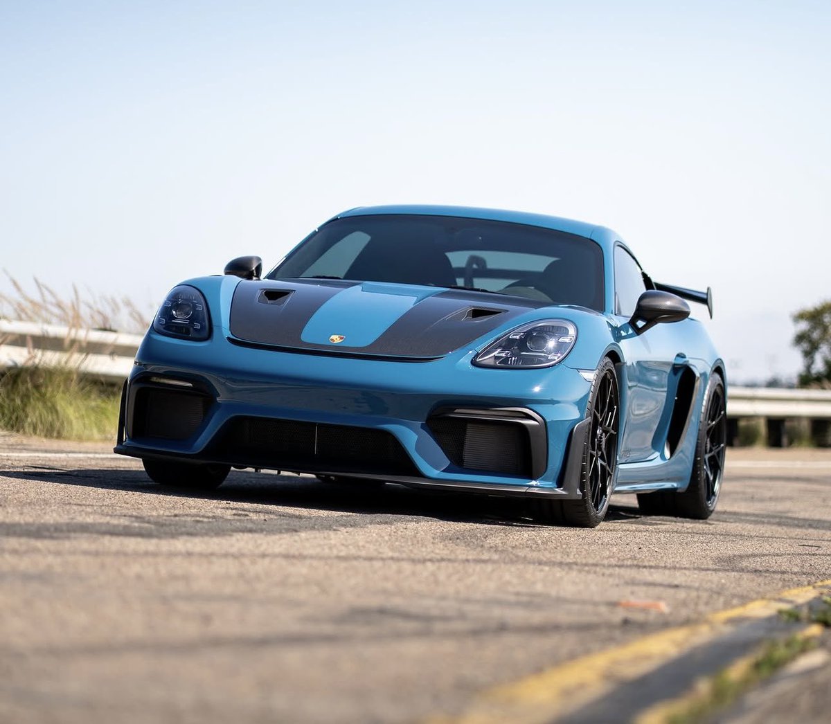 Paint-to-Sample Oslo Blue 718 Cayman GT4 RS