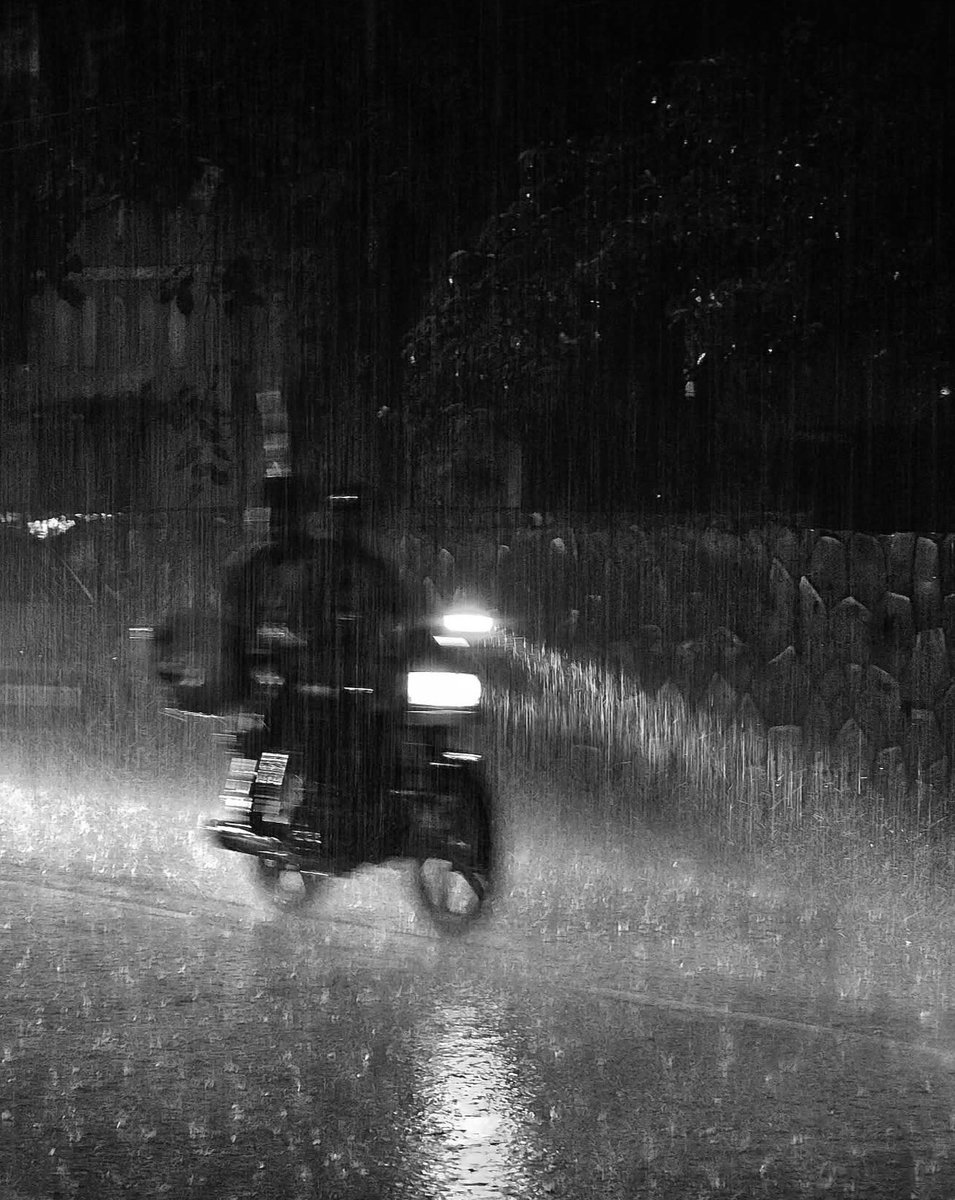 SanaFakhar_'s tweet image. Capturing Motion, Emotion, and Monsoon in one Frame.
#lifeisbeautiful #lifeofadventure #letsgoforawalk #letsgoeverywhere #letsgoformore #letsgosomewhere #letsgetlost #naturecanvas❤ #naturephotography #naturelovers #natureaquarium #naturetherapy #natureshots #natureshots