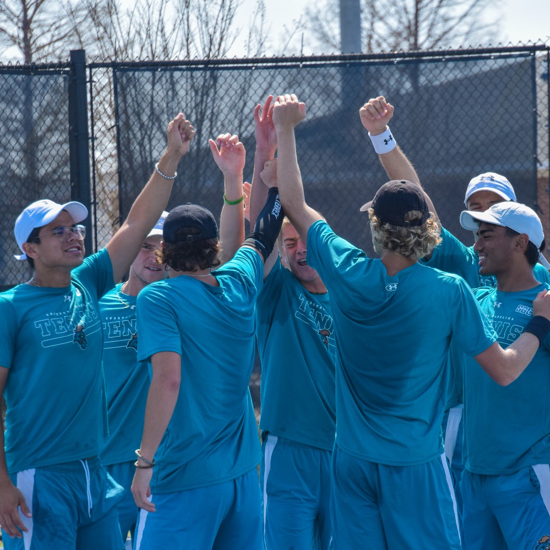 CoastalMTennis's tweet image. 2025 ITA ACADEMIC ALL AMERICANS! Excellent work in the classroom for the MEN in TEAL! Every member of the program earned Academic All-American honors, and the team had the highest GPA among all male sports at @CCUChanticleers @GoCCUsports
GO CHANTS!