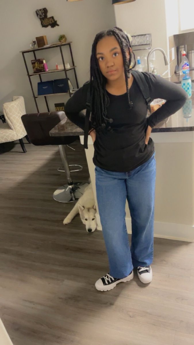 504Quall's tweet image. Happy 12th birthday to my baby girl Princess Jade . We turning up for you today babygirl!! Yall bless her cash app $msprinny13 . She a big girl
Now 🎉🎊🎈🎈