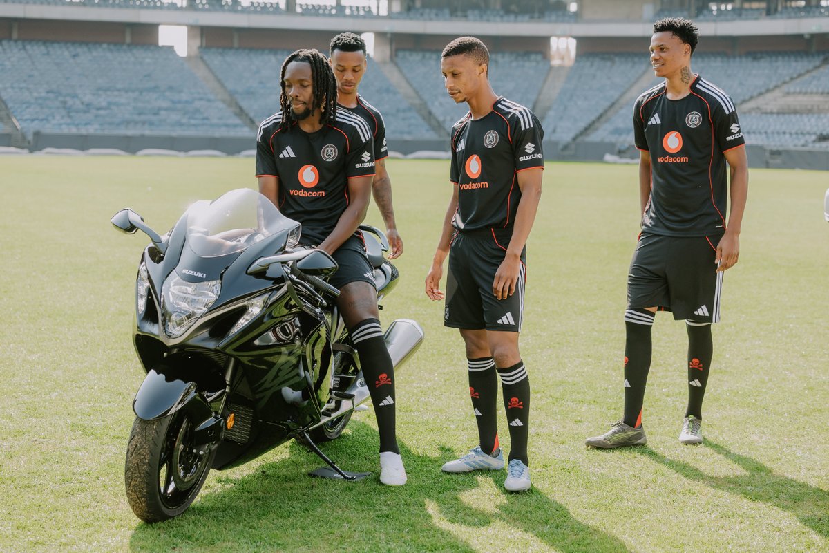 Suzuki_ZA's tweet image. Amabhakabhaka carry the pride of generations. ☠️ Suzuki rides with the spirit of resilience.
Together, we honour the past — and power into the future. Asambe siyoqopha umlando. #SuzukiSA #SUZUKIxOP #OnceAlways