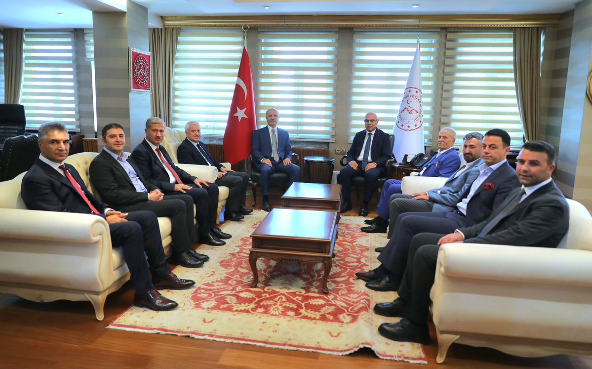 erolozvar's tweet image. Ağrı Valisi Sayın @ValiMustafaKoc’u ziyaret ettik.