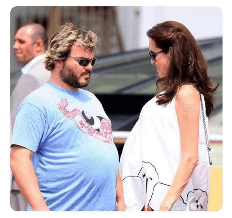 SuperManuMolina's tweet image. Ains, de cuando Jack Black y Angelina Jolie coincidían en la promoción de una de las pelis de Kung Fu Panda y ella estaba embarazada.