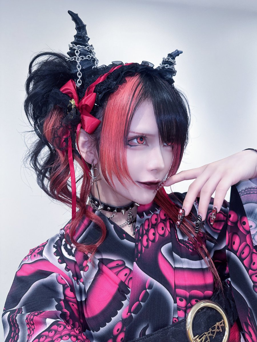 MADMED マドメド アクリルキーホルダー 那月邪夢 劇毒ケミカルトリップ MADMED マドメド アクリルキーホルダー 那月邪夢 劇毒ケミカル