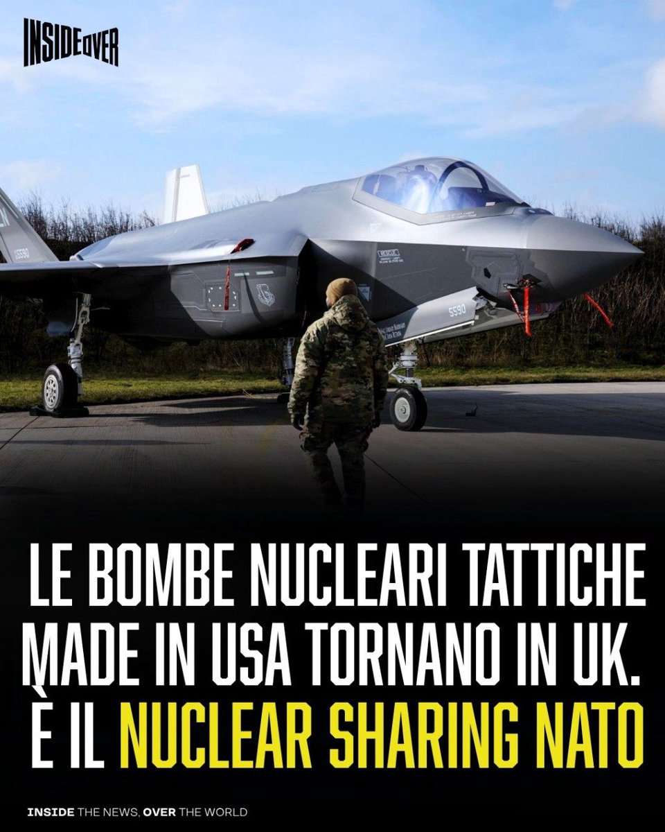 Giorgioaki's tweet image. Le bombe nucleari tattiche statunitensi sono tornate su suolo britannico per la prima volta dopo almeno il 2008.
Secondo diverse fonti OSINT, la scorsa settimana gli USA hanno trasferito alcune B61-12, bombe nucleari a caduta libera, presso la base RAF di Lakenheath, nel…
