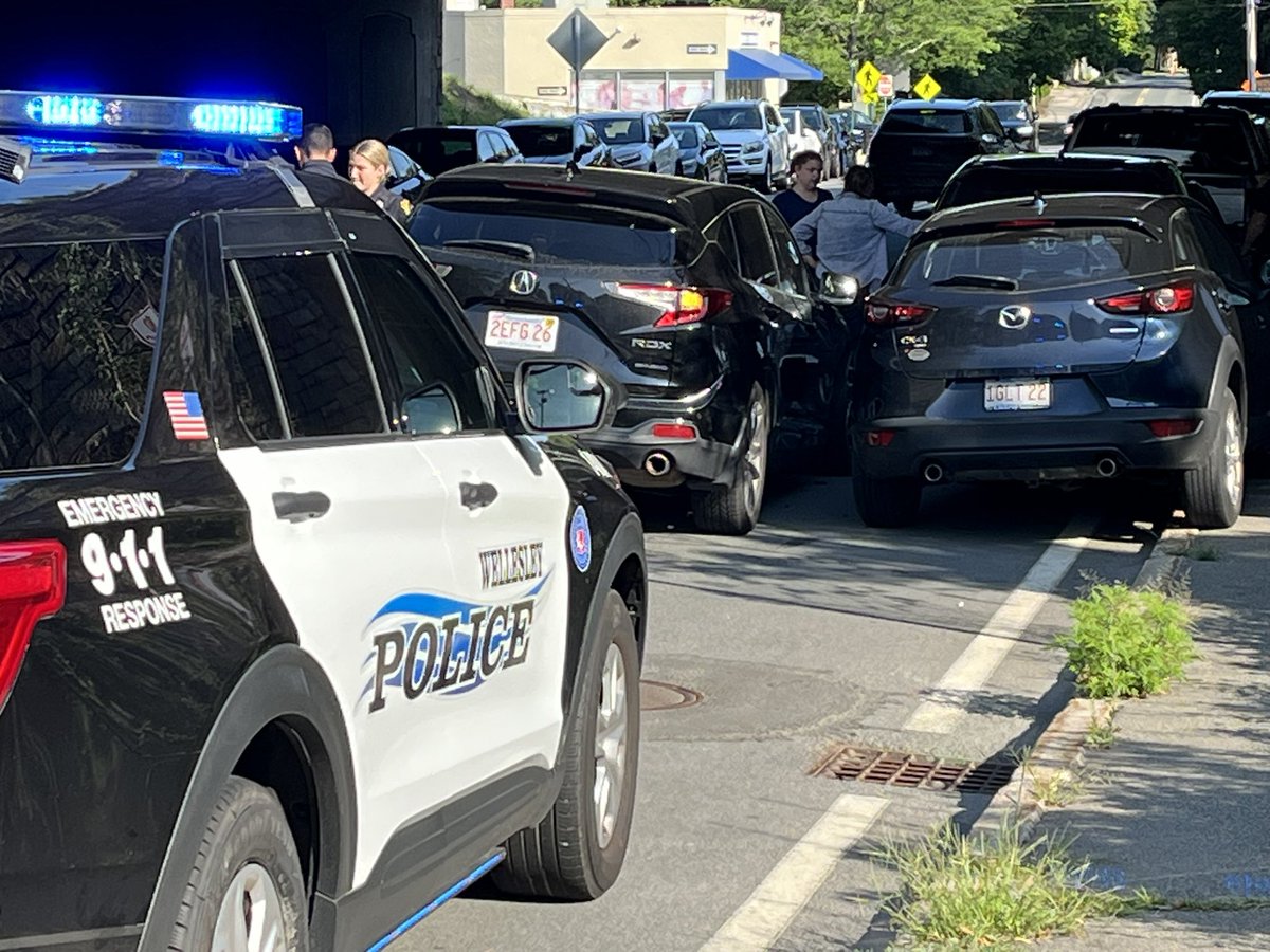 WellesleyPolice's tweet image. WPD working a three car crash on Weston Road at Route 9. Vehicle struck parked cars. No injuries, slight delays northbound on Weston at Fells block. Expect to clear by 855 AM.
