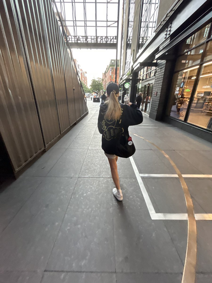softpippa's tweet image. i asked kayla to take a video of me skipping down the street on the way to the debrief i’m crying 😭