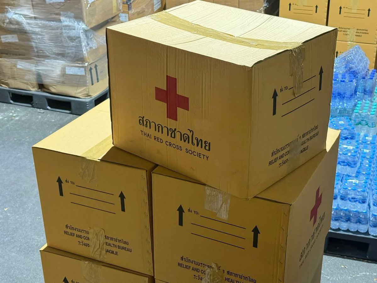 ThaiRedCross's tweet image. #สภากาชาดไทย เตรียมส่งสิ่งของบรรเทาทุกข์ ไปยังสถานีกาชาดที่7 #อุบลราชธานี ช่วยผู้ประสบเหตุปะทะชายแดน #ไทยกัมพูชา ซึ่งส่งผลกระทบต่อประชาชนในพื้นที่ #อุบลราชธานี และใกล้เคียง พร้อมติดตามสถานการณ์อย่างใกล้ชิดตลอดจนให้การสนับสนุนความช่วยเหลือด้าน #มนุษยธรรม อย่างทันท่วงที
