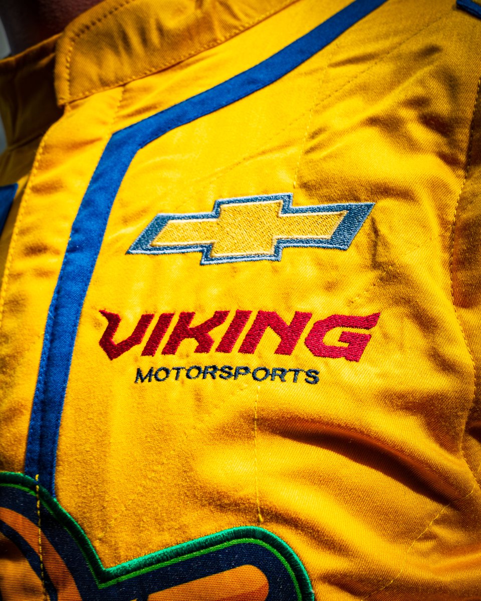 VKNGMotorsports's tweet image. It’s all in the details🍌
@mattdracing @TheCW_Sports @XfinityRacing @TheSavBananas @TeamChevy