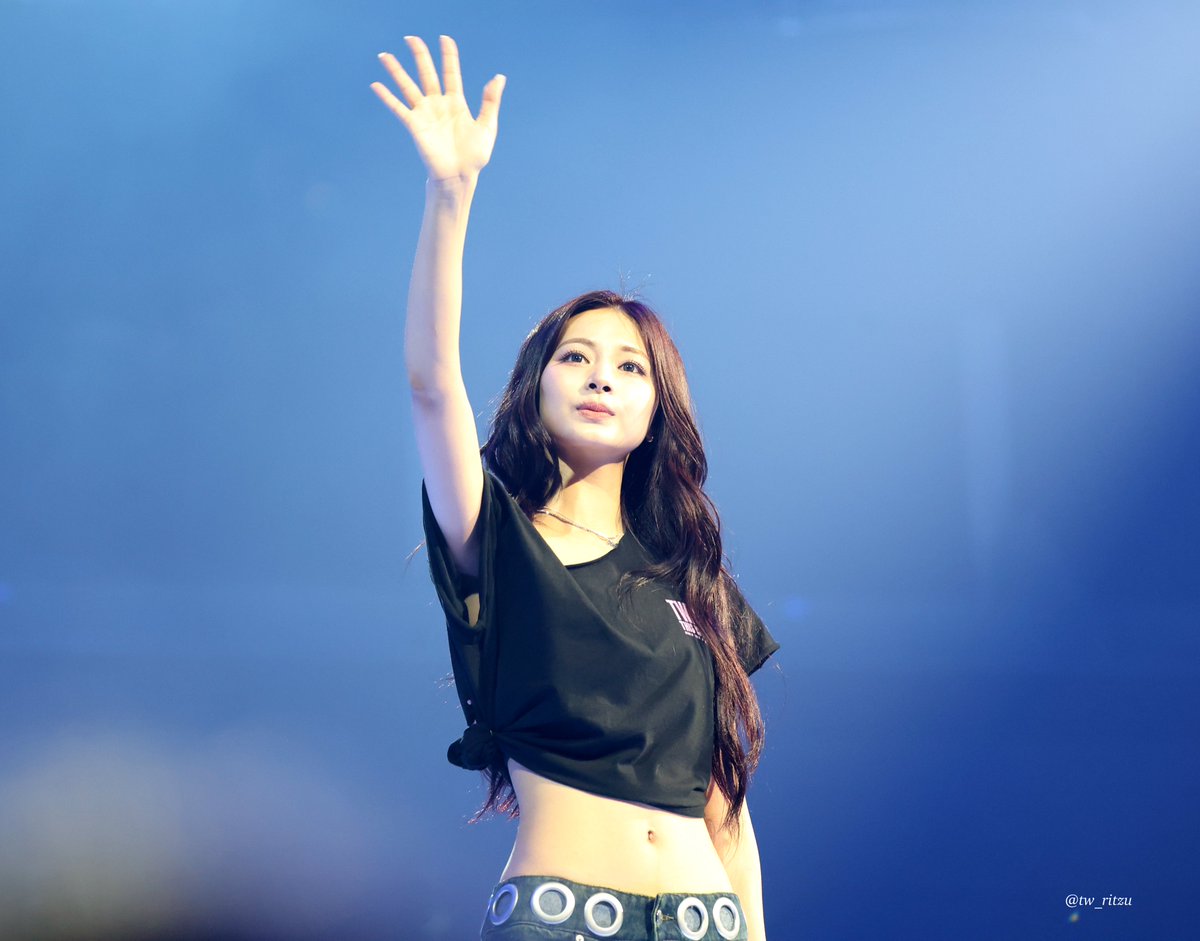 tw_ritzu's tweet image. 250719,20
my sunshineβοΈ
#TWICE #νΈμμ΄μ€
#TZUYU #μ―μ #εη #γγ¦γ£