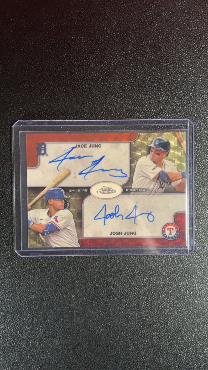 kuligod1616's tweet image. A late night ending with a SUPERRRR🔥🔥
What’re the chances the Jung brothers want their dual auto super? 🤔🤔
It might be for sale 👀👀
@Topps @bowman1of1
#ToppsChrome #super #dualauto #joshjung #jacejung #detroittigers #texasrangers