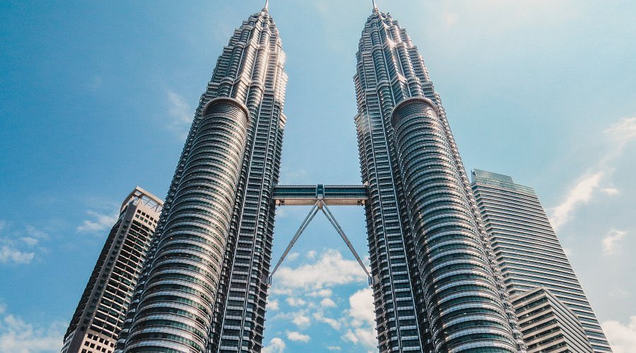 trevinvsgaming's tweet image. I’ll be leaving the U.S. in 1 week to visit Kuala Lumpur, Malaysia 🇲🇾
Will be staying for 3 weeks to relax and kinda take a break 🙏