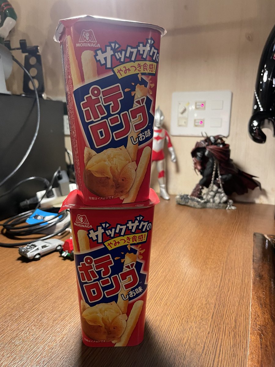 souko1go's tweet image. ポテロングをゲットしました。念のため予備も。