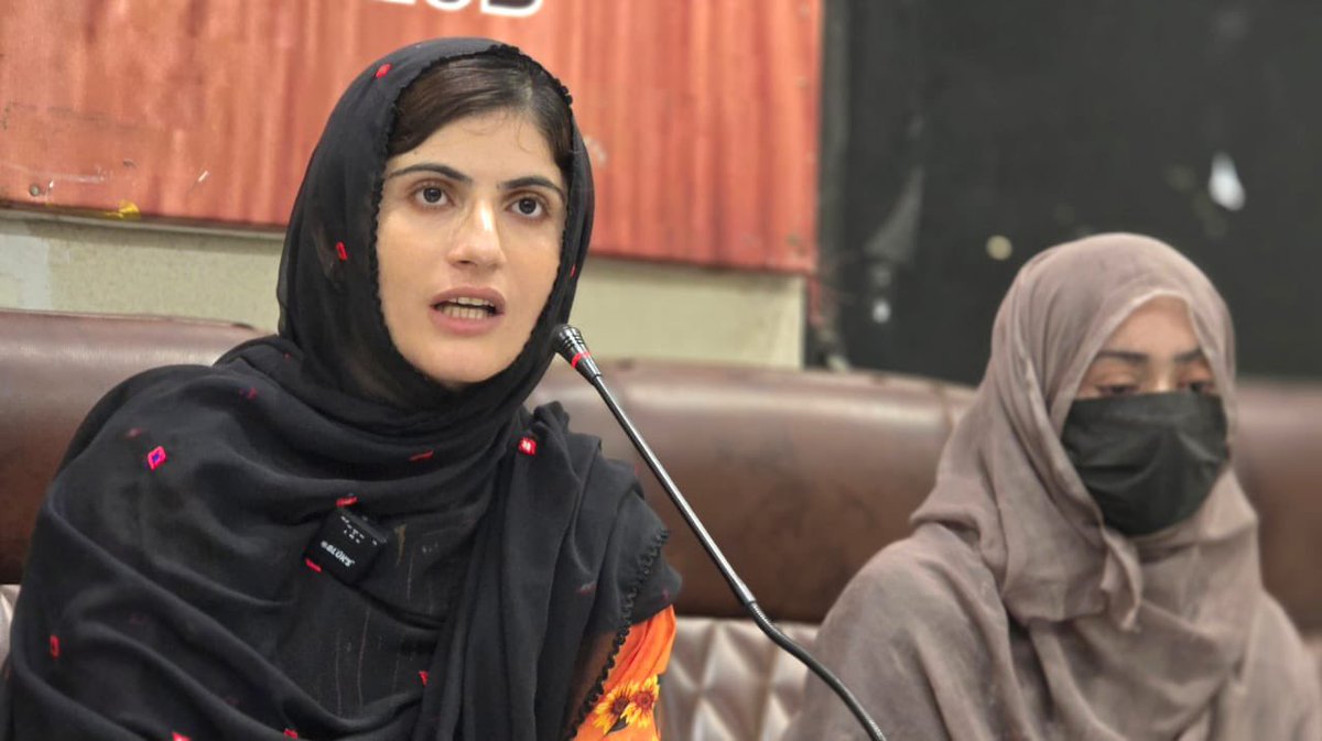 BalochYakjehtiC's tweet image. Today the Baloch Yakjehti Committee (BYC) held a press conference at Karachi Press club.
In the press conference Sammi Deen Baloch, presented the “Semi-Annual Human Rights Report” prepared by BYC’s Human Rights Department. She further highlighted the ongoing human rights…