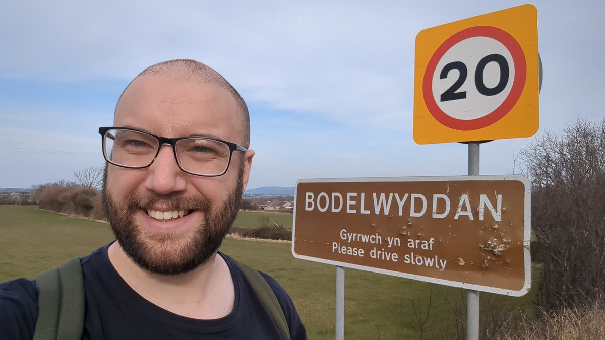 Run by Josef Roberts, the <a href="/tirlun/">Tirlun</a> project explores the stories behind Welsh place names. Working with communities, schools and artists, it uncovers how names reflect landscape, memory and culture across Wales. 🏴󠁧󠁢󠁷󠁬󠁳󠁿

📲wales.com/news/united-ki…
