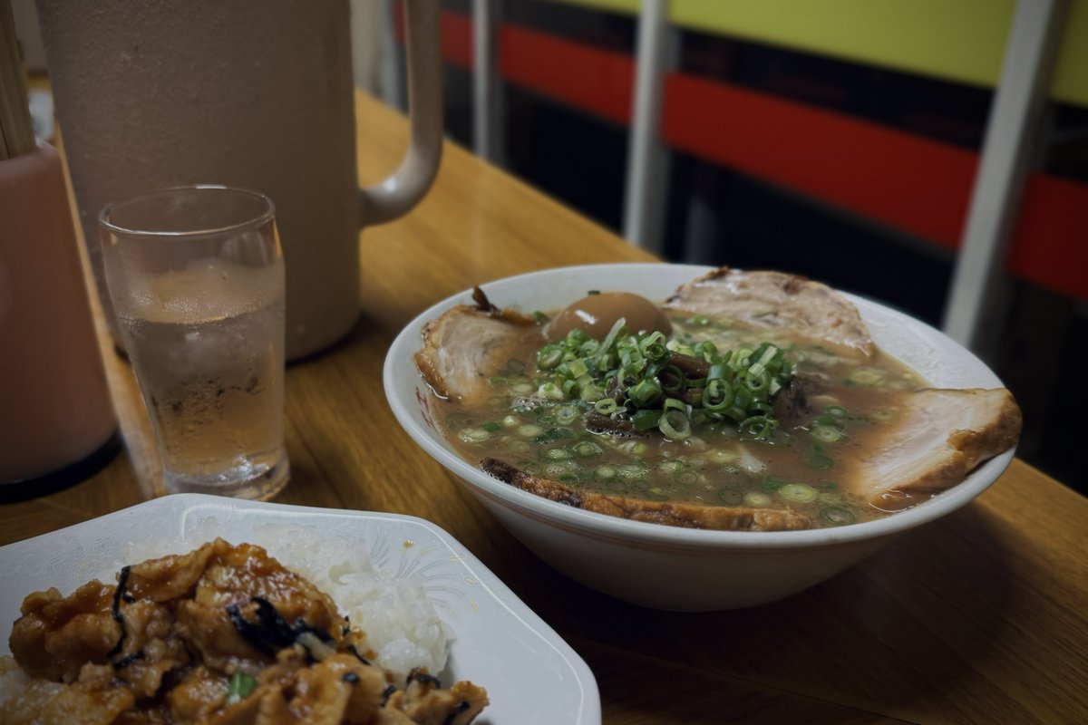 always_rain3's tweet image. 飯の時間だ
