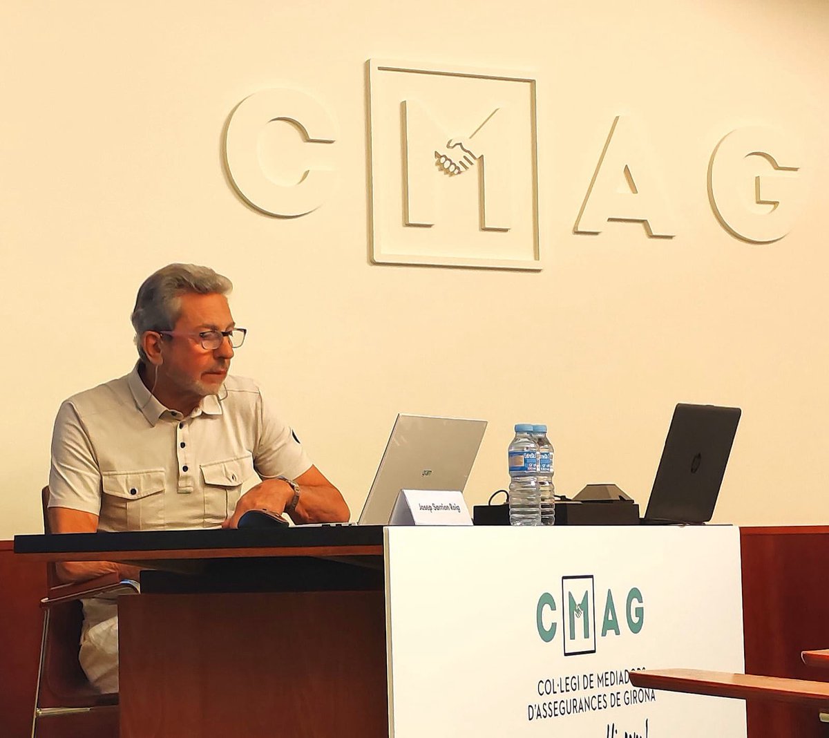 🌀 8 mesos després de la DANA, el 78% de les indústries afectades estaven mal assegurades. Errors greus en capitals, béns, superfícies o mercaderies. 🏭 El 24/07, Josep Sarrion ha desgranat els punts clau en una jornada amb 138 inscrits. 📊