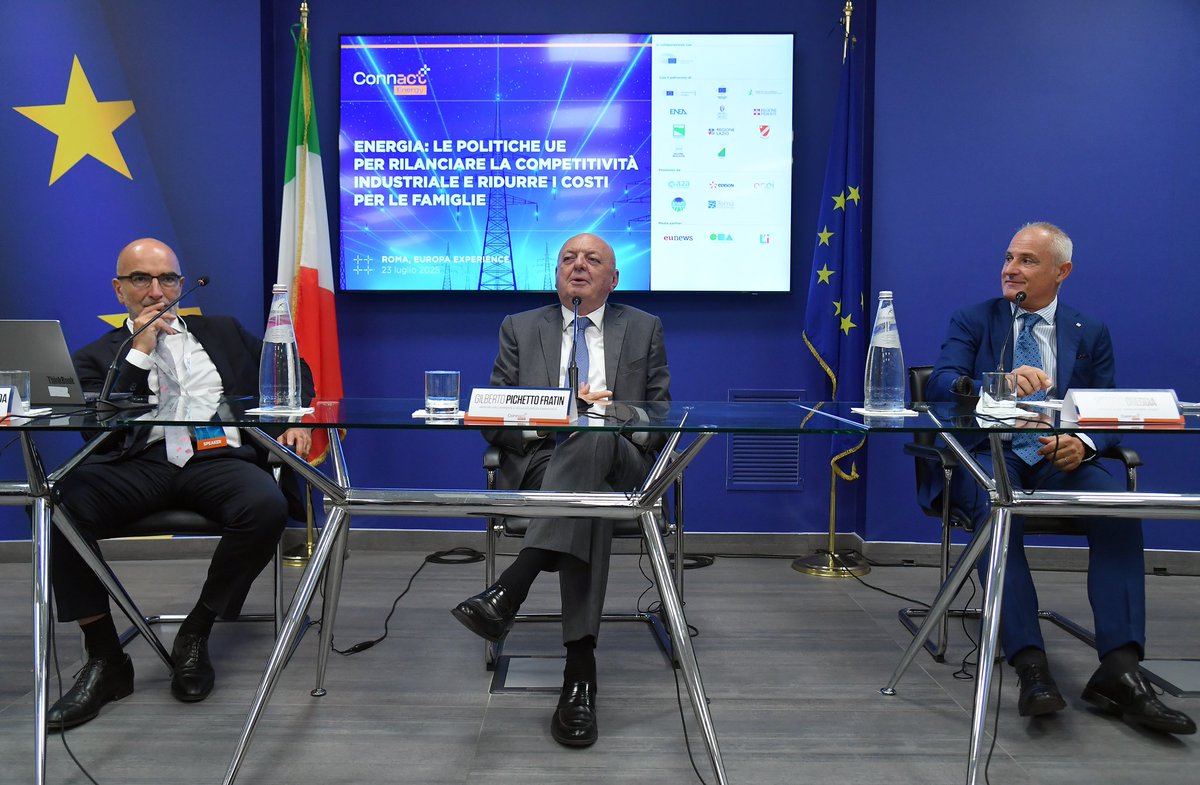Europarl_IT's tweet image. #ConnactEnergy - le politiche UE per rilanciare la competitività industriale e ridurre i costi per le famiglie
🗣️Confronto tra il Ministro @GPichetto e le principali aziende energetiche italiane
📍#EuropaExperience
🇪🇺 In collaborazione con @Europarl_IT e @europainitalia