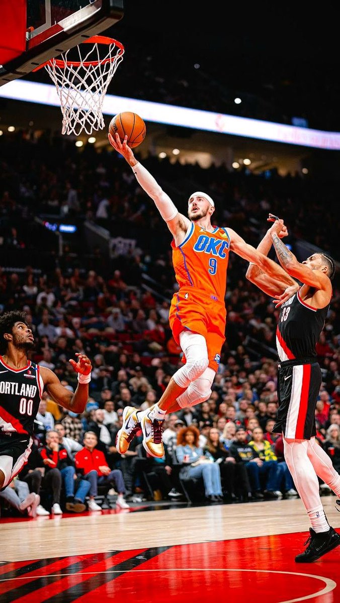 thndrupokc's tweet image. happy alex caruso day to all