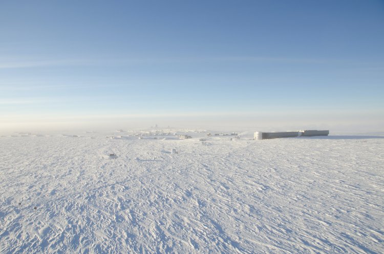 RCScience's tweet image. "What tipped Earth’s climate into “Snowball Earth” state? A new study suggests a cold climate and massive volcanic eruptions set the scene." via @guardianscience realclearscience.com/2025/07/24/we_…