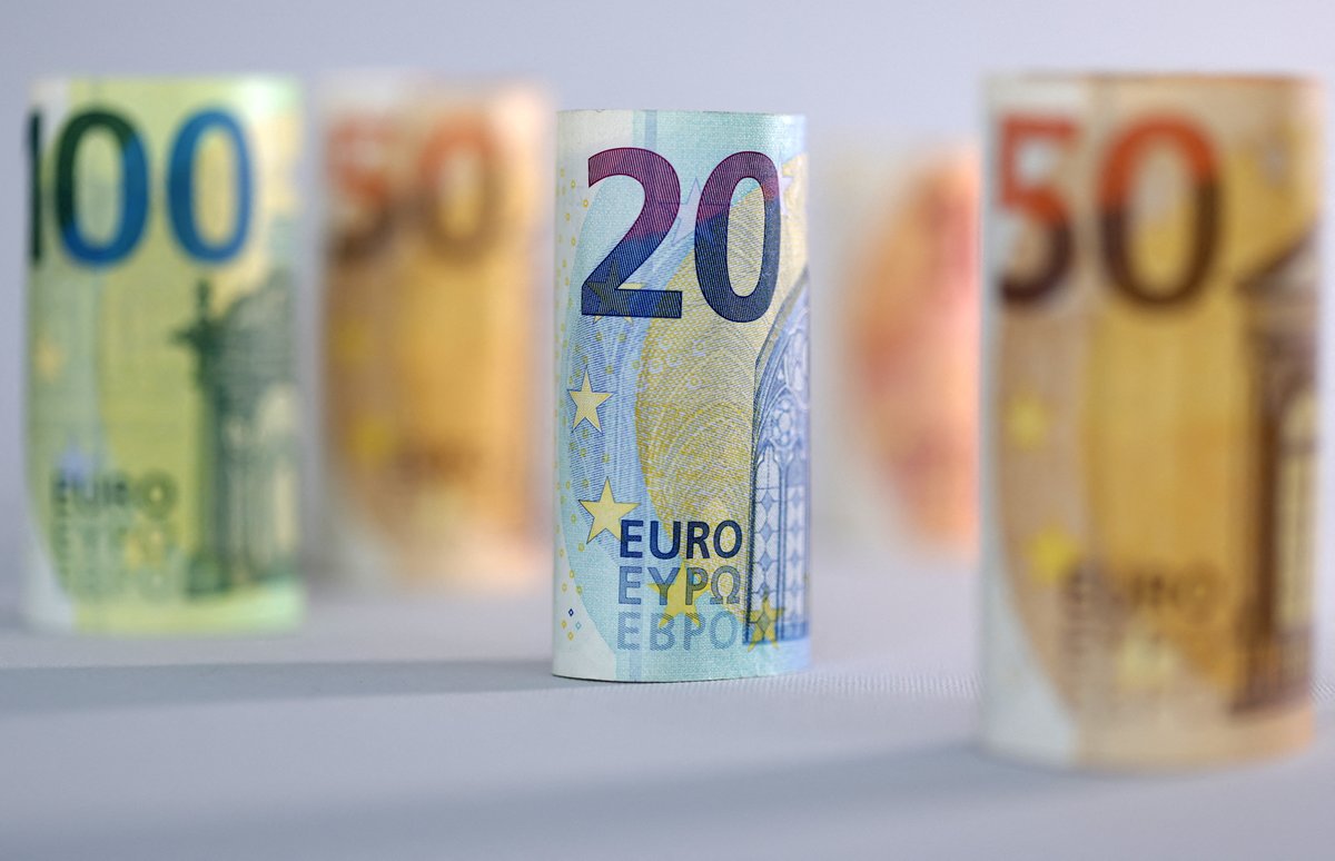 Breakingviews's tweet image. EU bank surge masks discrete capital soap operas - tinyurl.com/546h76ms