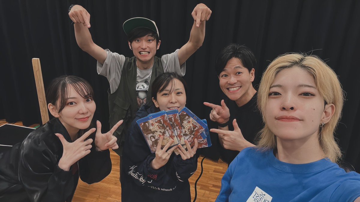 atemotion's tweet image. #舞台イキザマ
劇場予約していただいたBlu-ray
すべて発送いたしました!
まもなく皆様のもとへ届くと思いますので
今しばらくお待ちください!!!
イキザマBlu-rayは
#舞台ももがたり が上演される
劇場でもお買い求めいただけます!
(斉藤)