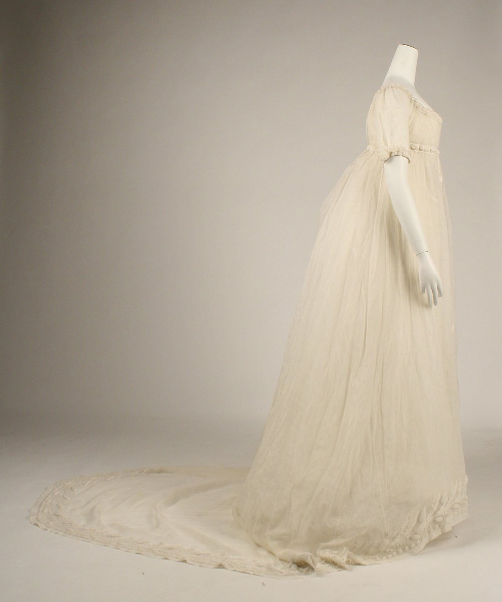 plummie9's tweet image. French

Cotton dress, 1804-14

@metmuseum 
#fashionhistory