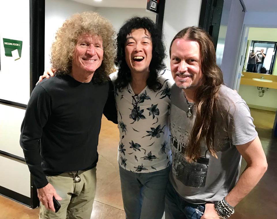 mrjimmyfp's tweet image. #TBT to 2018
2018年、フォリナー・ホワイトスネイク・JBLZEツアー中の一枚
トミー・アルドリッジ、レブ・ビーチと