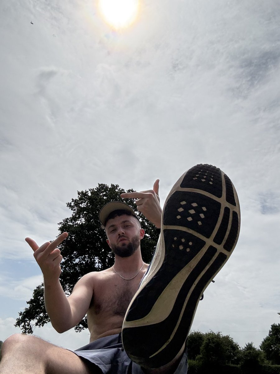 all hot and sweaty after my run today🥵 who wants to see with shoes off?

#findom #cashmaster #feet #footfetish #findomalpha #findomking #paypig #cashslave #moneyslave