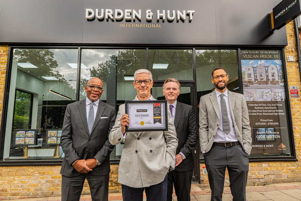 DurdenandHunt's tweet image. ✨ Within just one year of opening on Wanstead High Street, Durden & Hunt’s Wanstead branch has been honored with the prestigious Gold accolade at The British Property Awards 2025. Discover what sets us apart, read more on our blog. 🏆🔗durdenandhunt.co.uk/blog/durden-hu…
