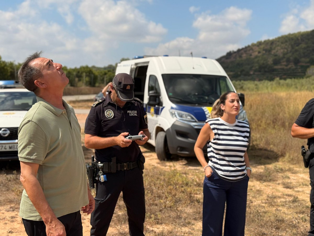 La localitat de <a href="/ayto_riba_roja/">Ayto Riba-roja</a> reforça la vigilància agrícola amb drons per a protegir la campanya de recol·lecció de la garrofa

agronewscomunitatvalenciana.com/riba-roja-refo…